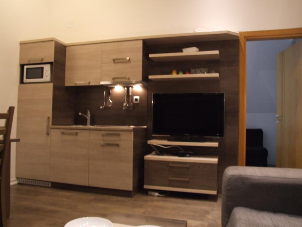 קופאוניק Apartments Mitic מראה חיצוני תמונה